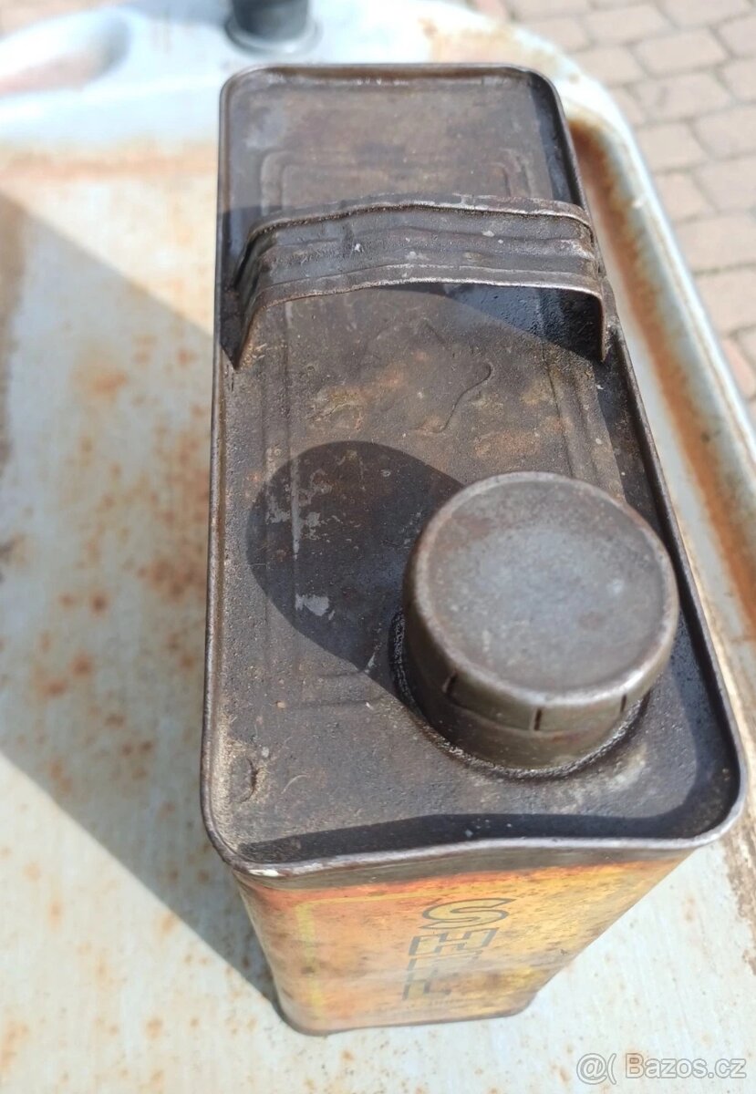 Plechovka od oleje Aeroshell - 4