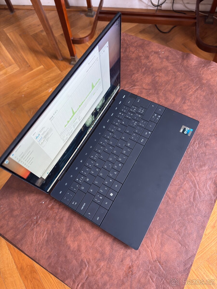 Dell XPS 13” i7/32/1TB - 4
