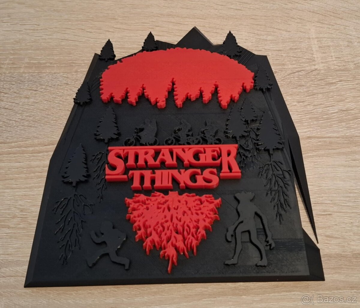 Stranger things vitrínka - 4