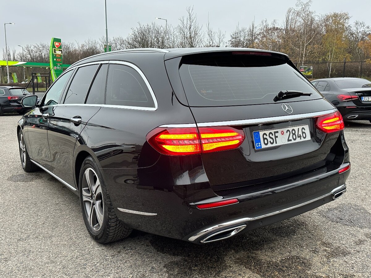 Mercedes-Benz E 220 2018 - 4