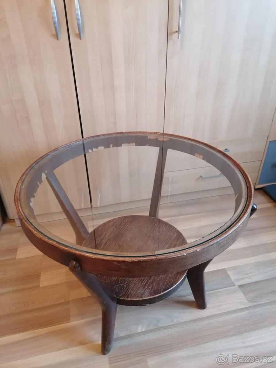 RETRO kulatý stůl - 4