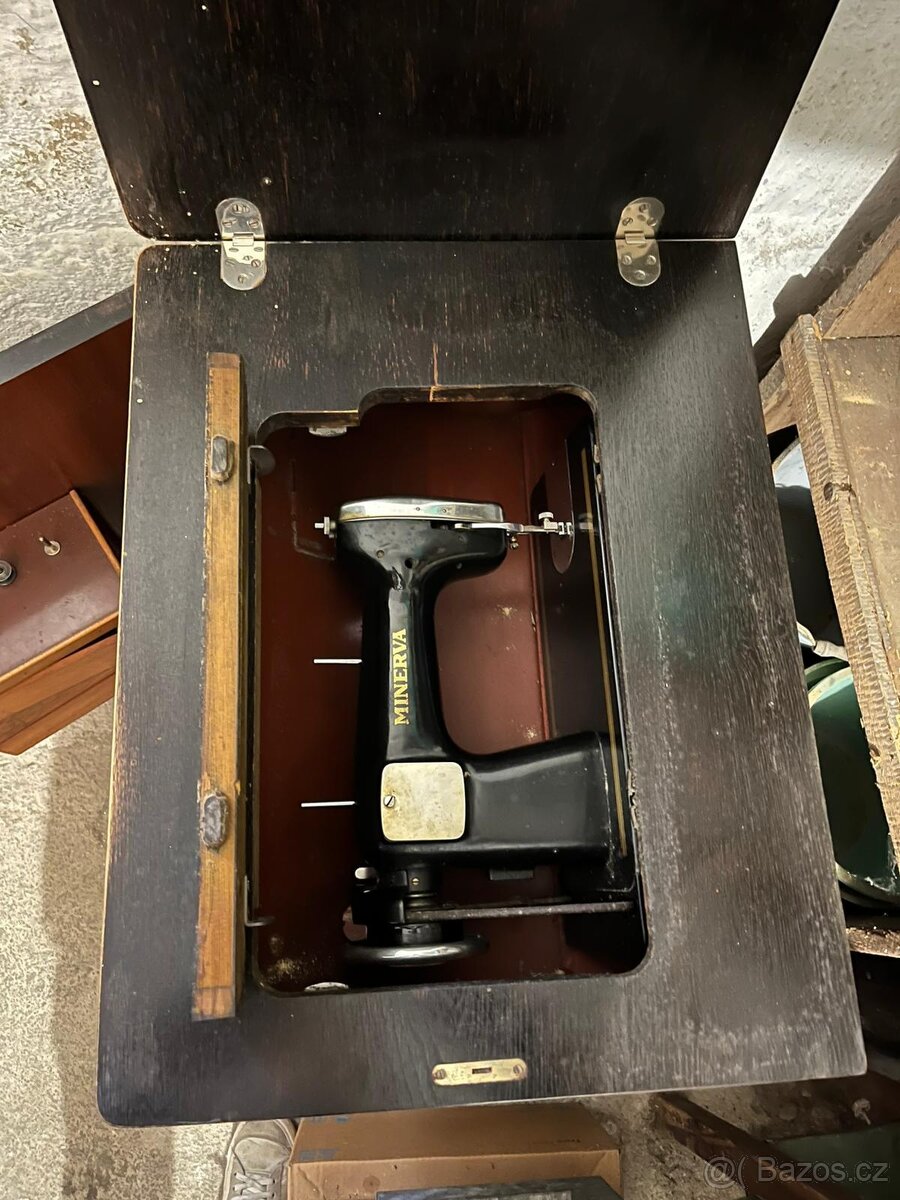 Šicí stroj Minerva - 4