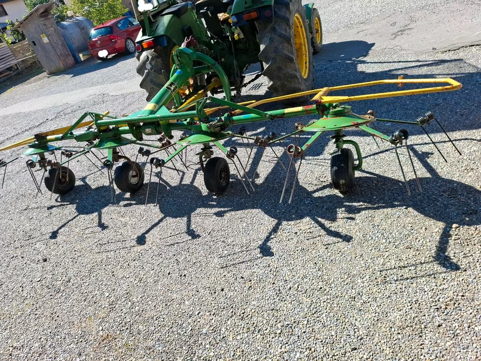 Obraceč sena Kühn 5,2 m - 4