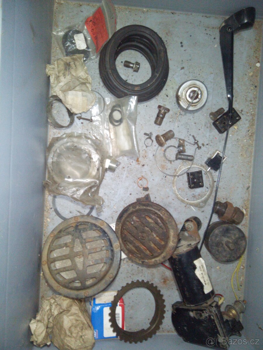 Náhradní díly Zetor 6911 - 4