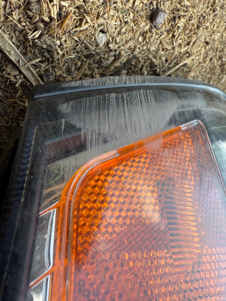 Subaru Forester sg 2004 světla - 4