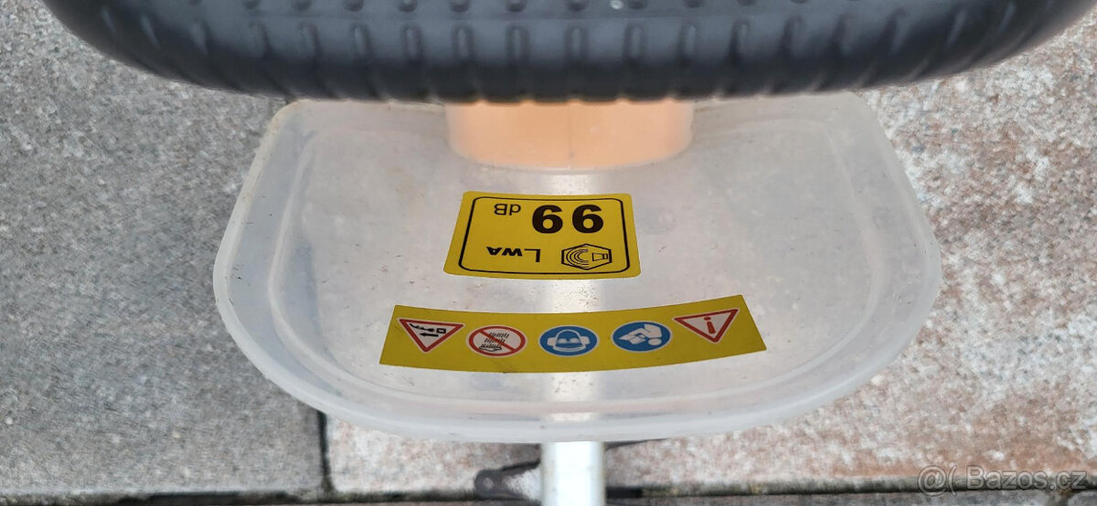 Nůžky na živý plot - 4