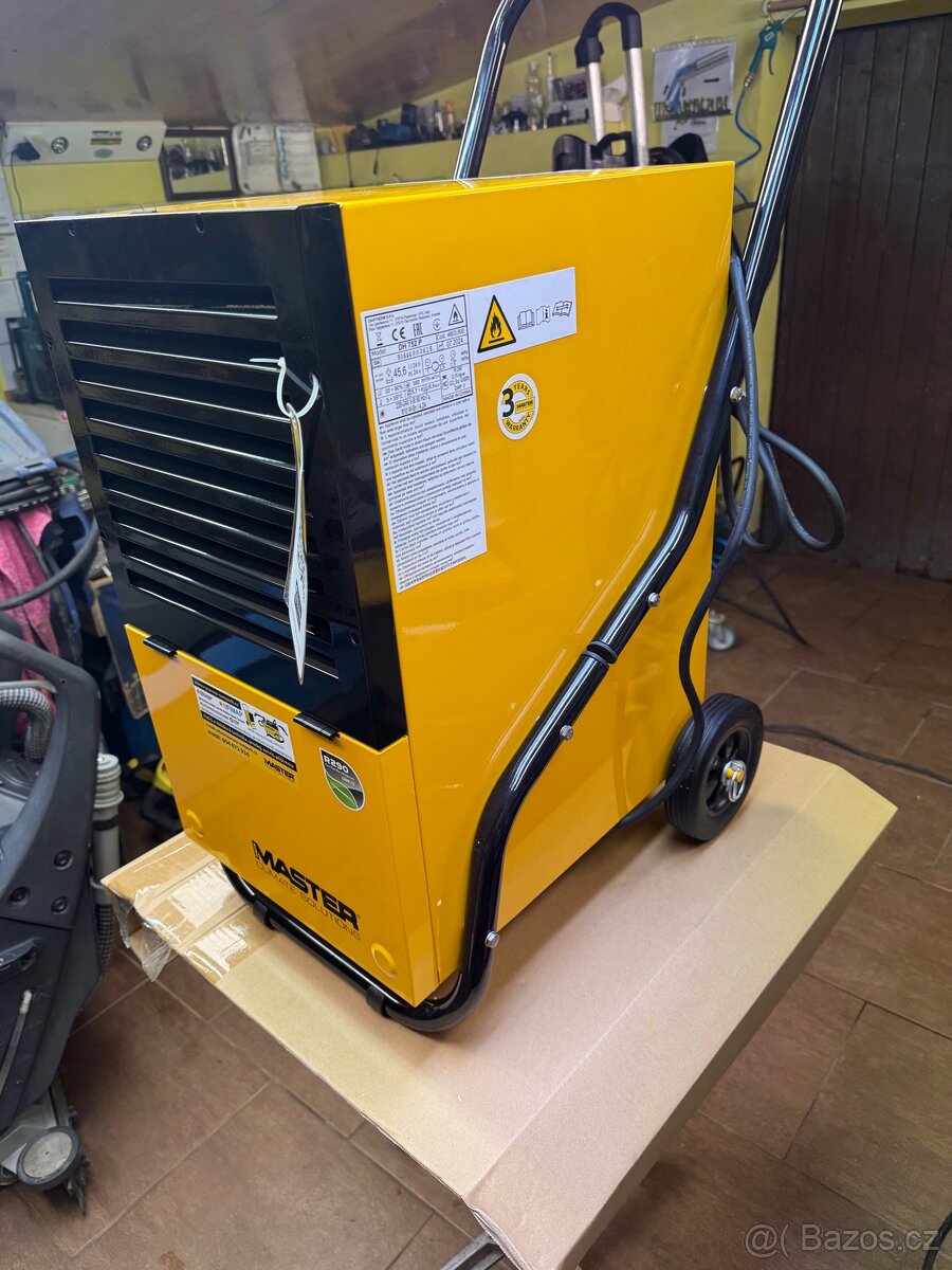 Akce / Prodám odvlhčovač DH 752 - 4