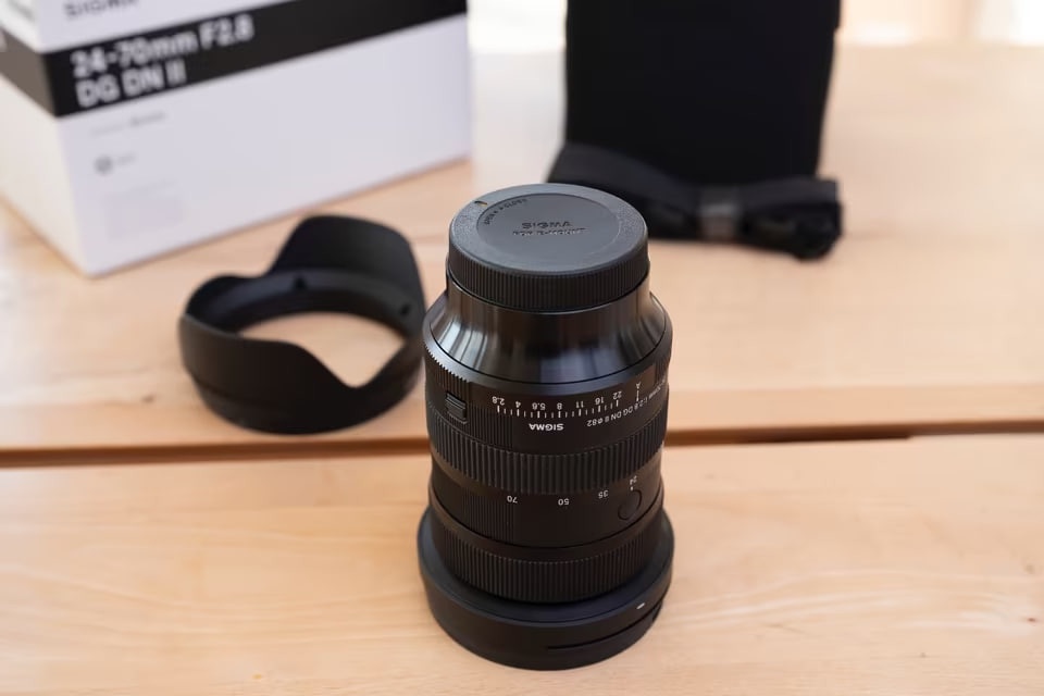 Sigma 24-70mm F2.8 DG DN II Art Sony E - 4