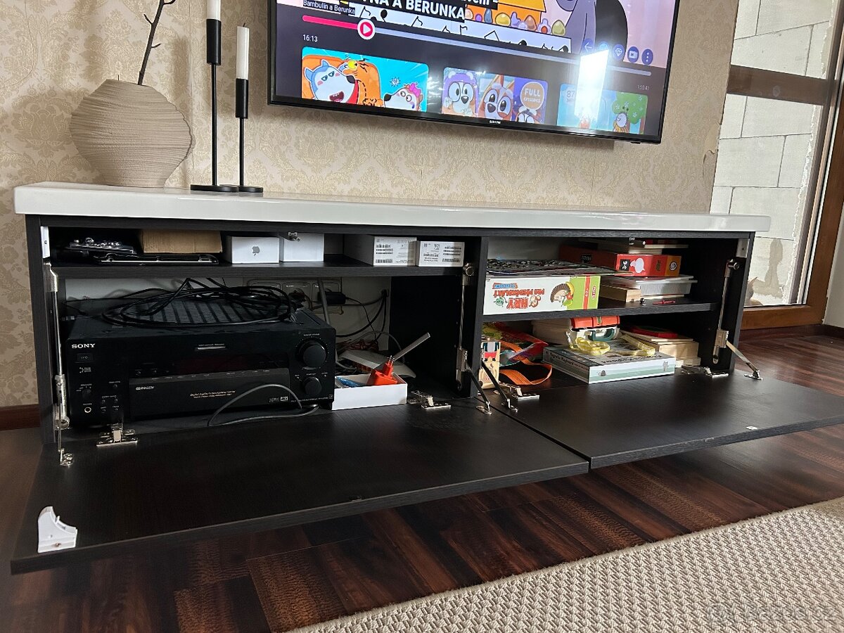 TV skříňka - 4