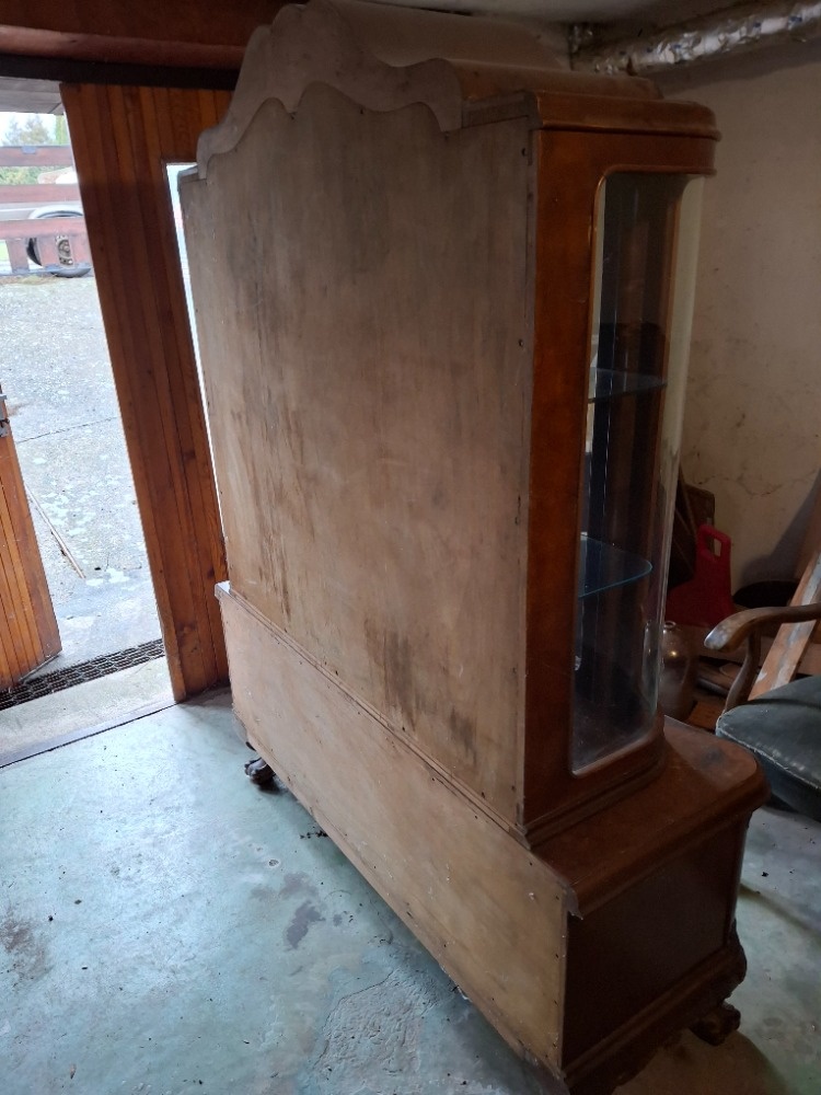 Starožitná komoda - 4