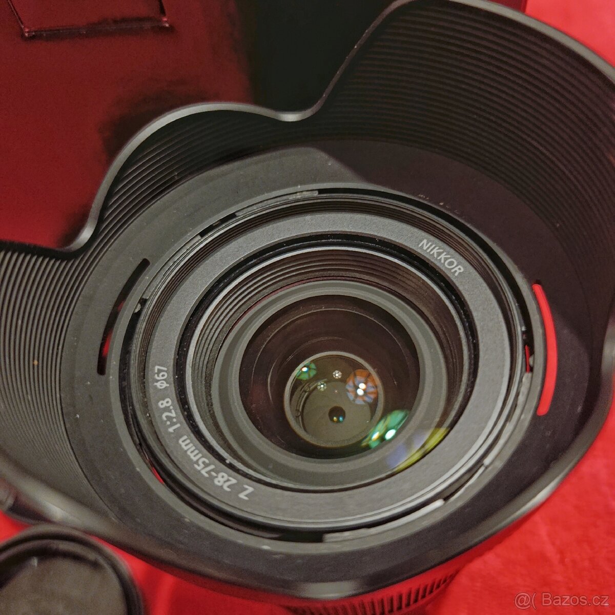 Nikon Z 28-75mm F2, 8 - 4