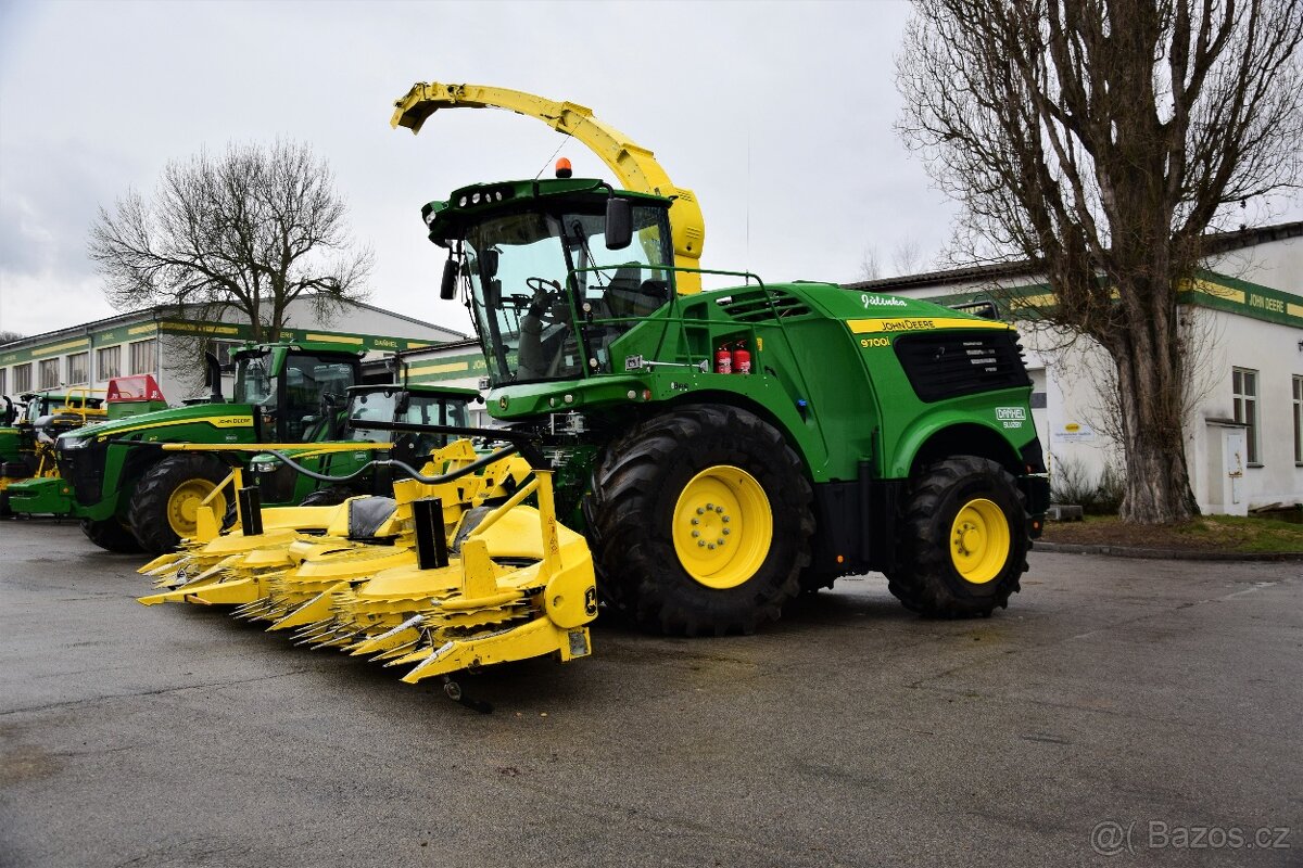 sklízecí řezačka John Deere 9700 - 4