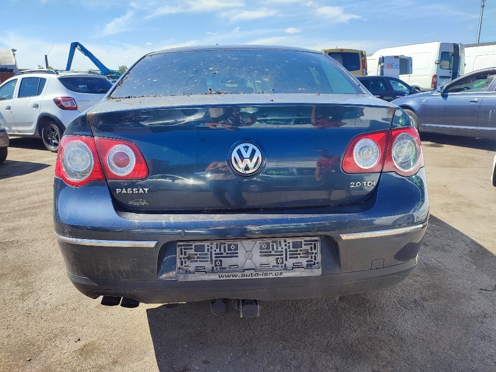 VW Passat č. 24797 - 4