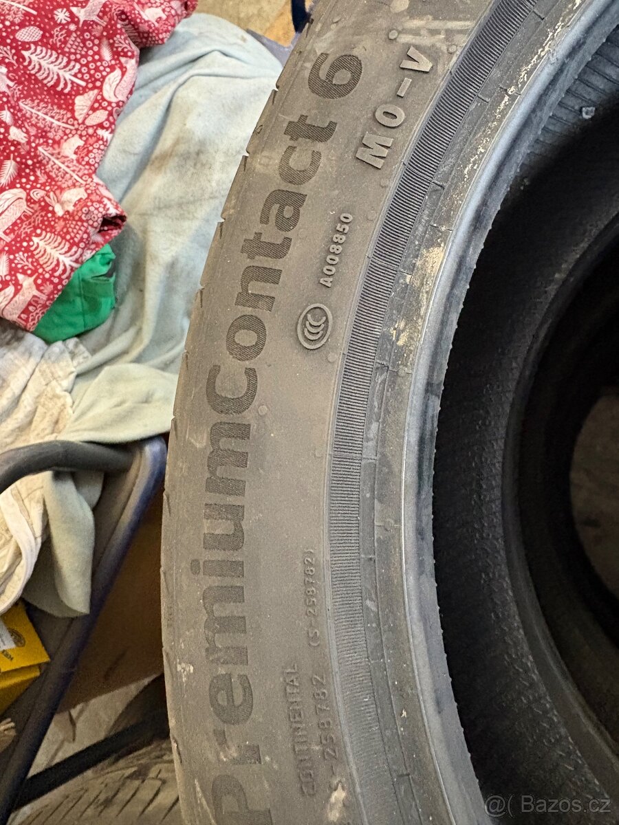 Pneu Continentl 245/45/R19 Y XL - 4