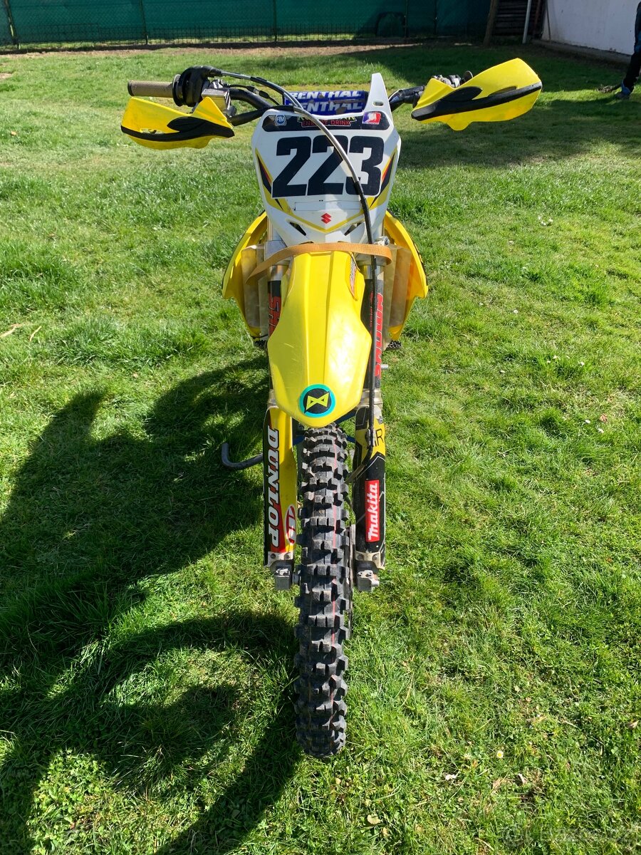 Suzuki rmz 250