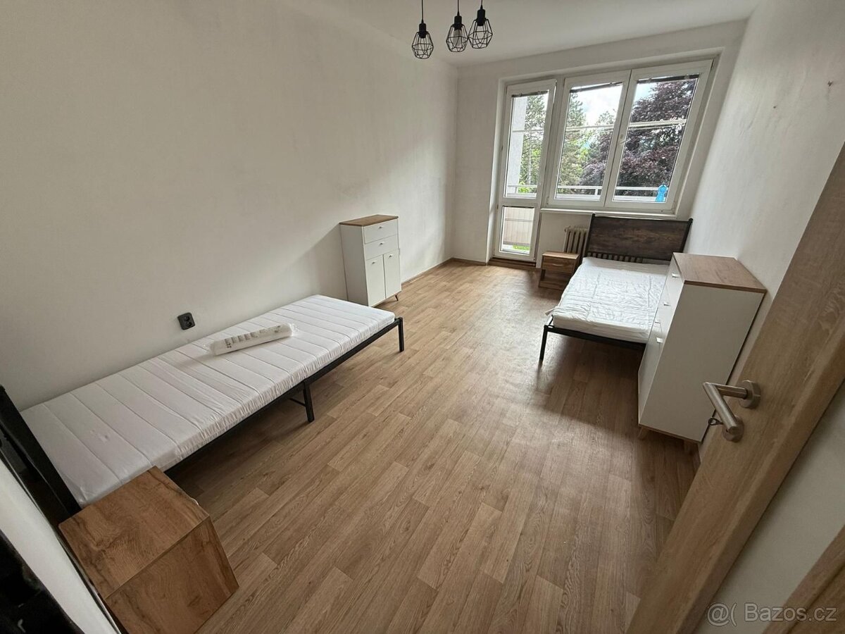 Nabízíme pokoje k pronájmu v RD - Kopřivnice - 4