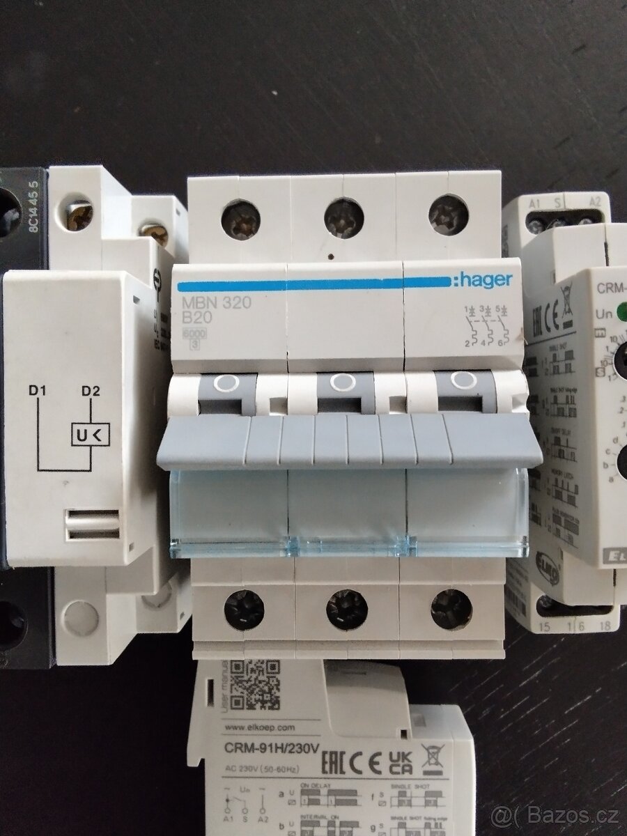 Nový El .rozvaděč + jistič + časová relé + proudová ochr. - 4
