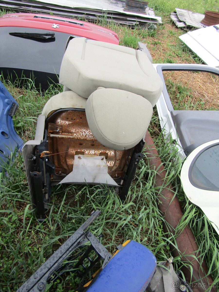 NISSAN Micra použité díly - 4