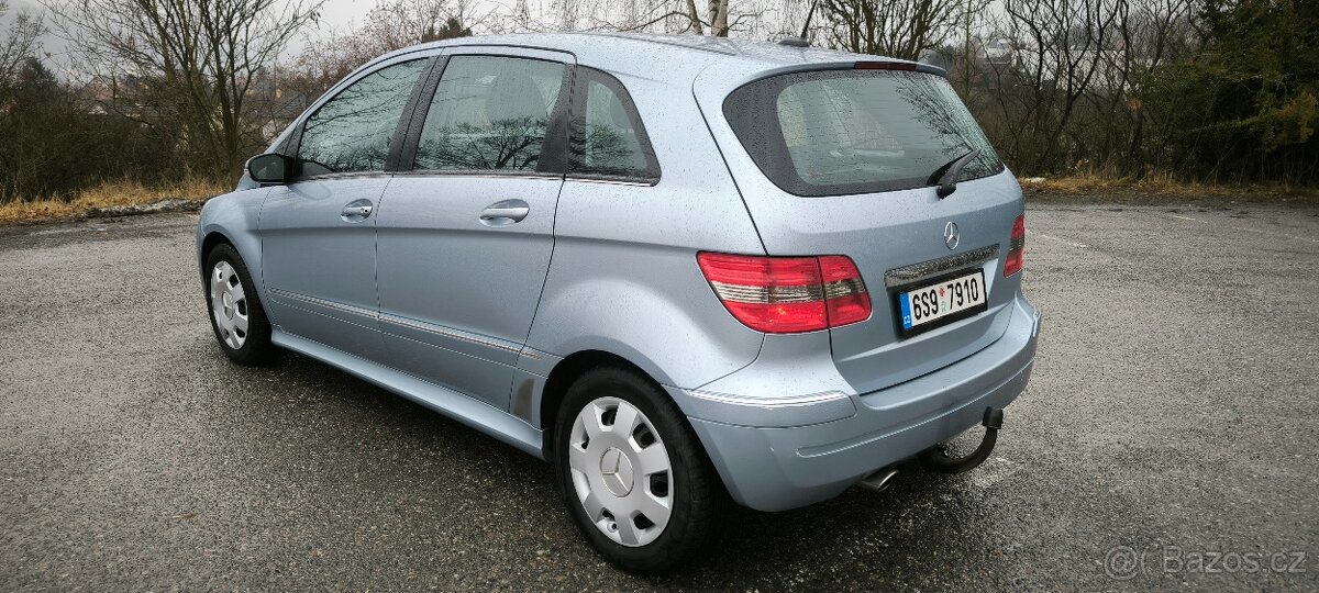 Mercedes-Benz Třídy B 180 CDI - 4