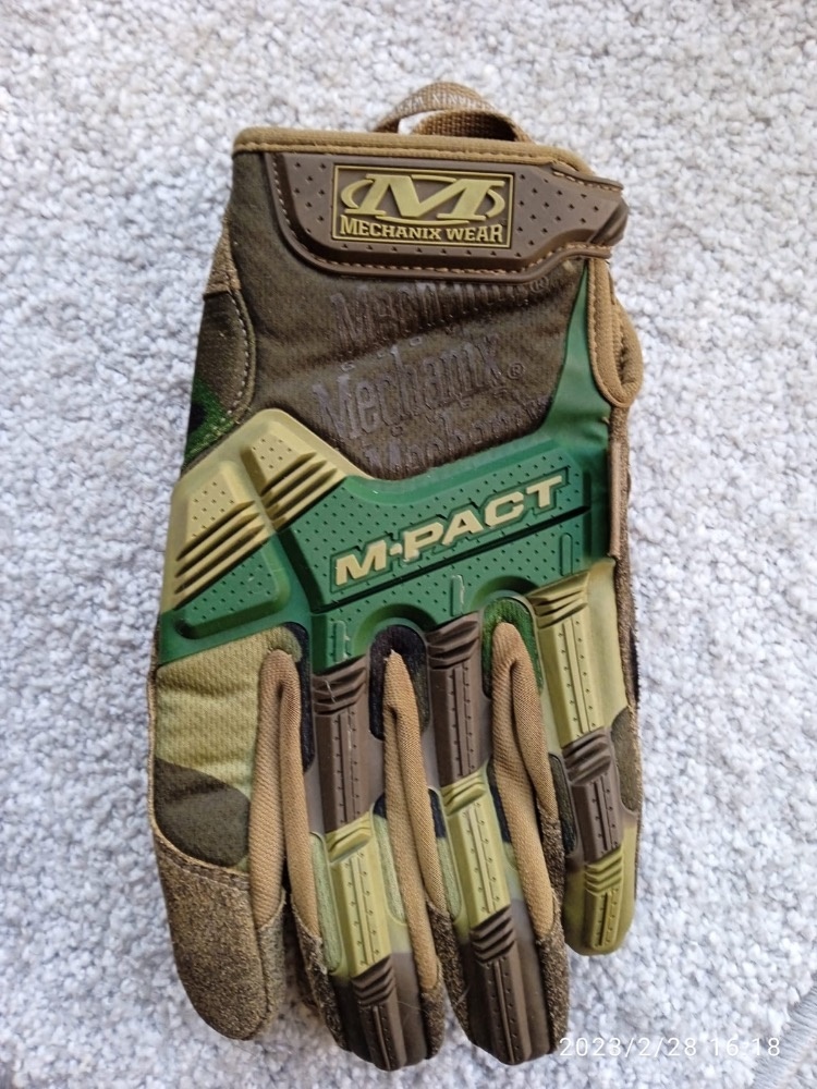 Koupím taktické rukavice - 4