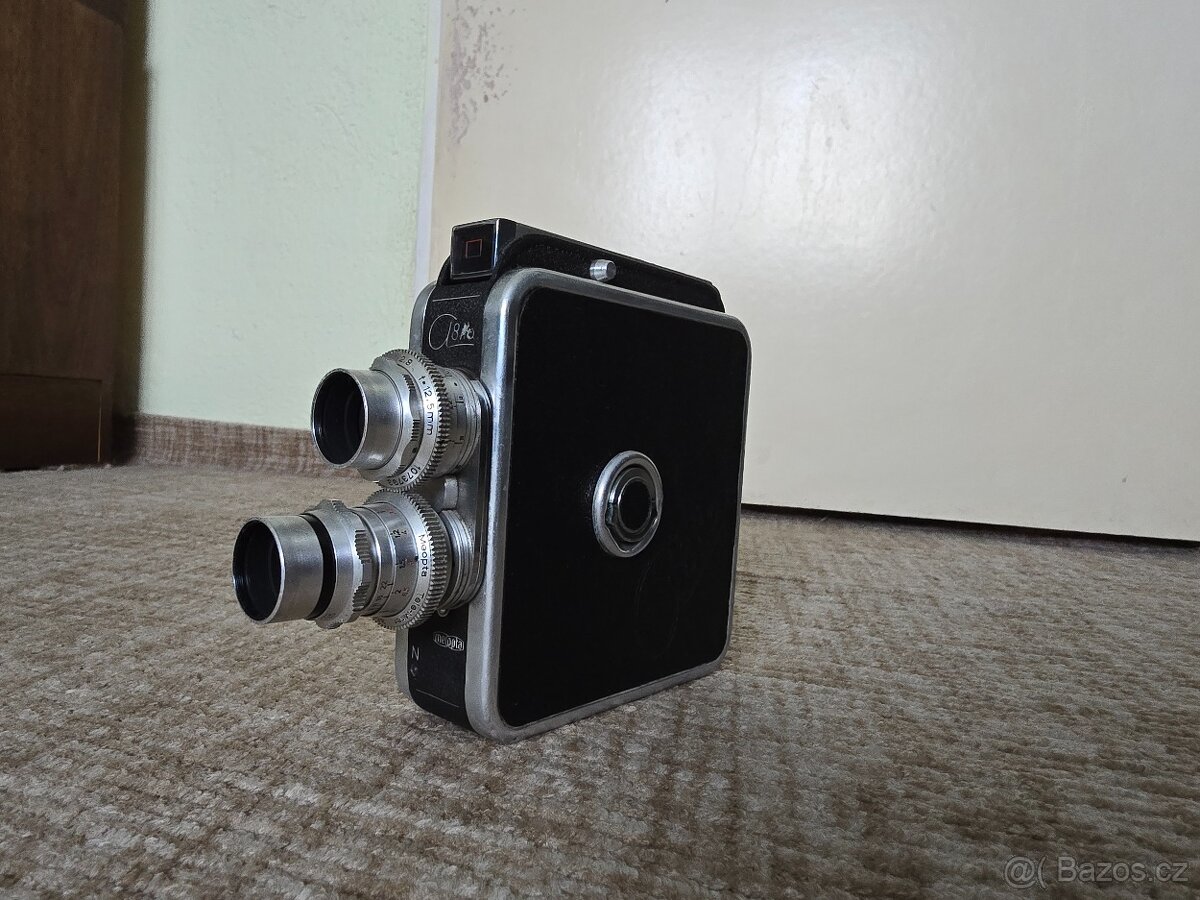 Retro kamera s projektorem - 4