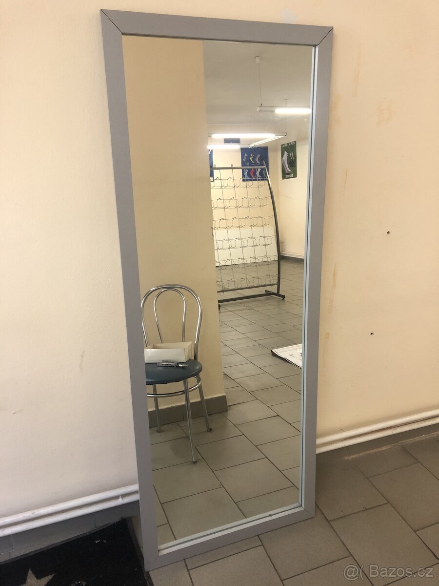 Vybava obchodu 4 - 4