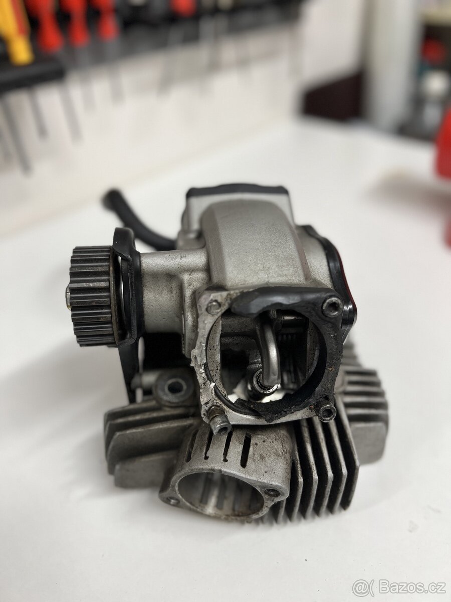 Dily motoru DUCATI SCRAMBLER 800 - 4