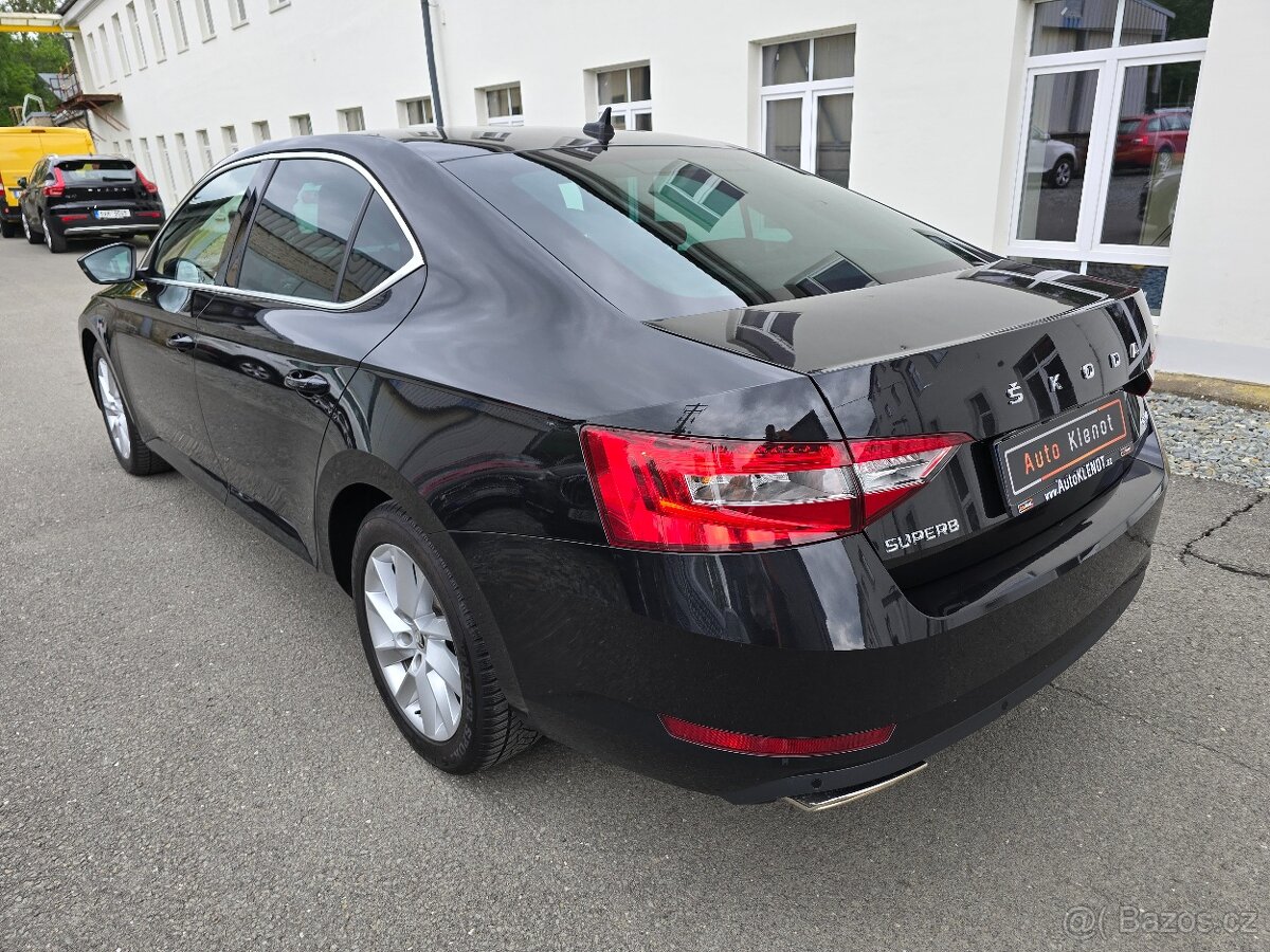 SUPERB 3 2,0TSI 200kW 4x4 DSG STYLE WEBASTO KAMERA NAVI -DPH - 4