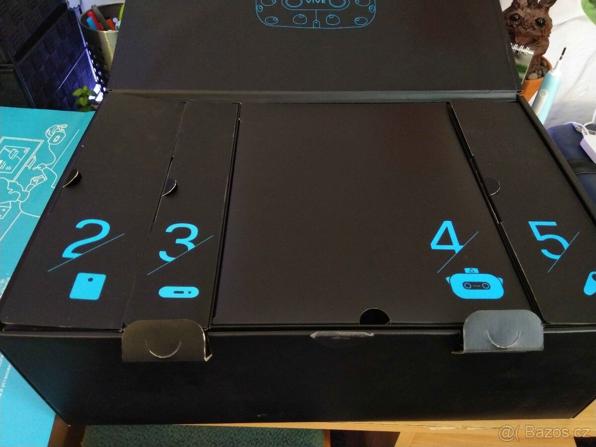 HTC Vive Pro 2 Full set - 4