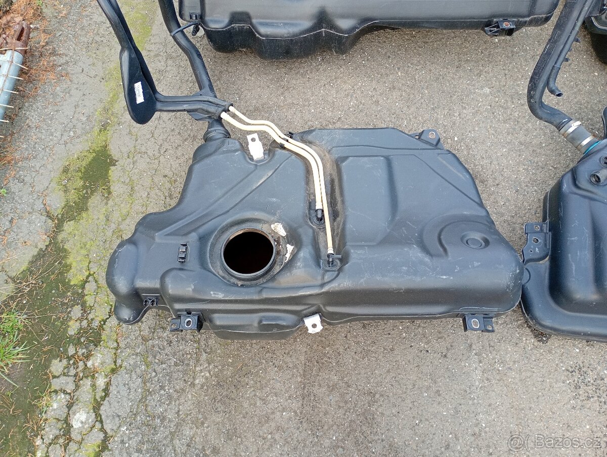 Koncern palivové nádrže - 4