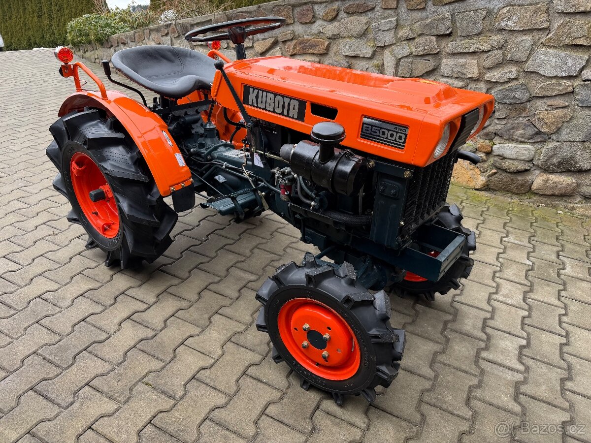 malotraktor Kubota B5000 - 4