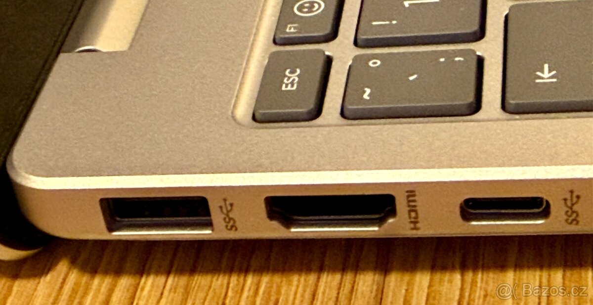 HP/15,6\" IPS/ AMD Ryzen 3/ 8GB RAM/ SSD 512GB/ WIN 11 Hom - 4