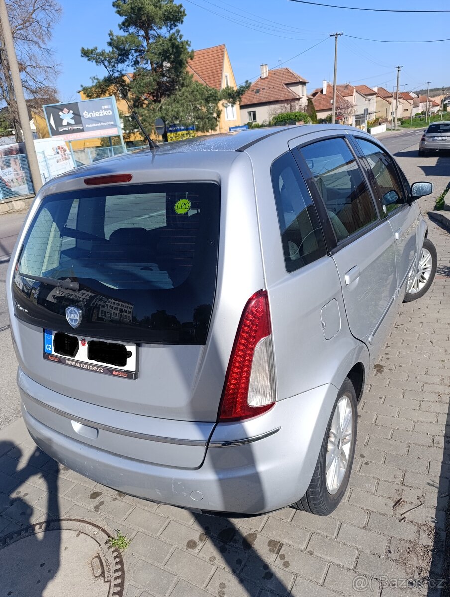Lancia musa 1.4 benzin-lpg - 4