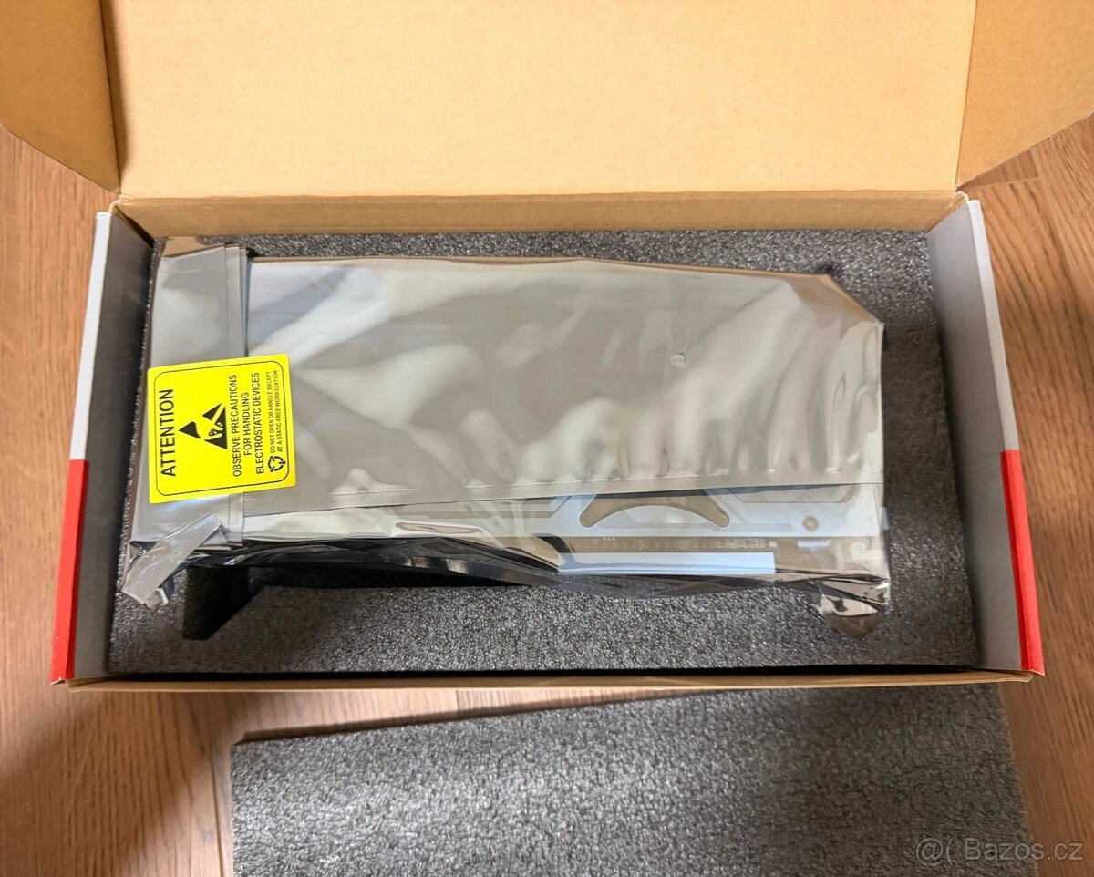 Grafika ASRock Radeon RX 9070 XT - 4