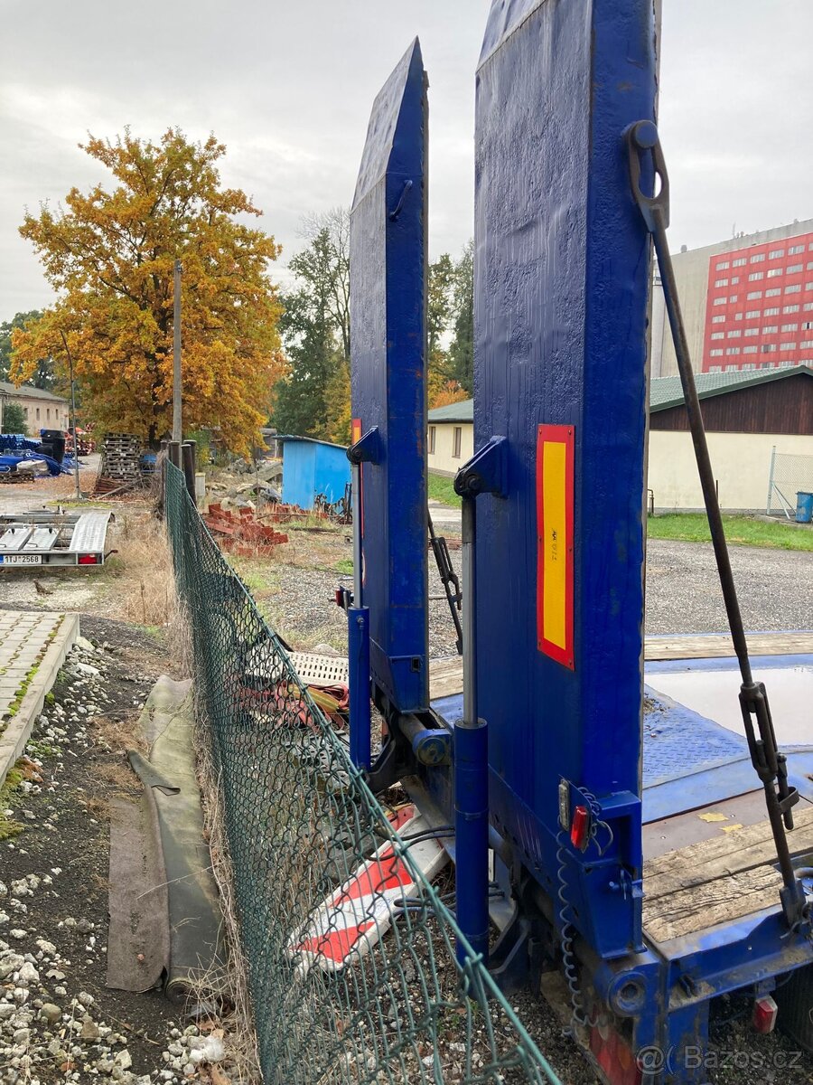 Podvalníkový Návěs NADROZMĚR - 4