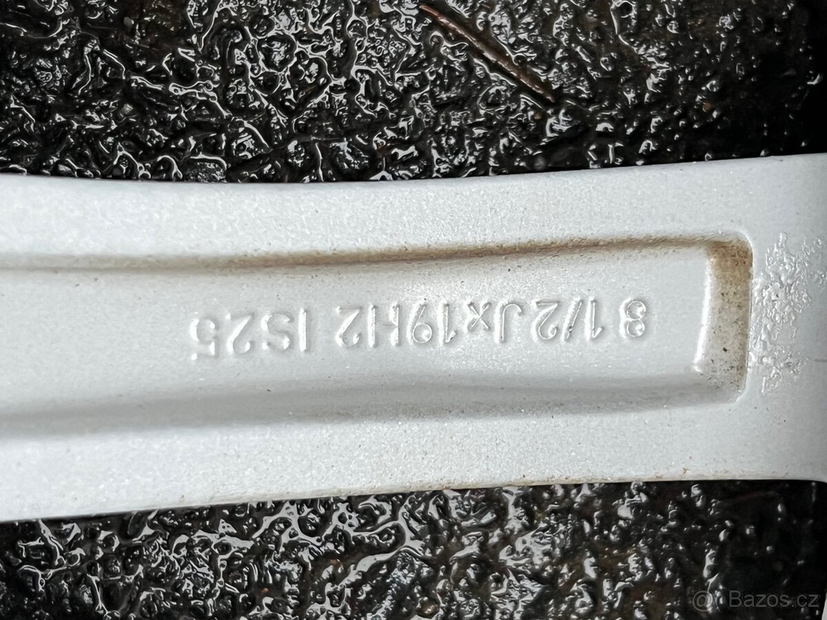 Sada zimních ALU kol BMW Styling 620 |5x112; 245/45/19| - 4