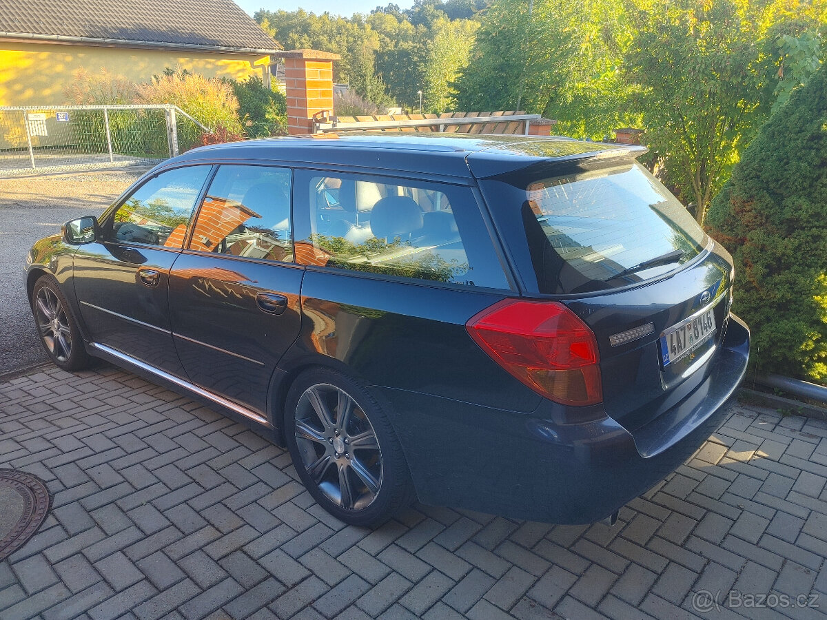 Subaru Legacy 3.0R Spec B–6MT, 180 kW – radost ze řízení - 4