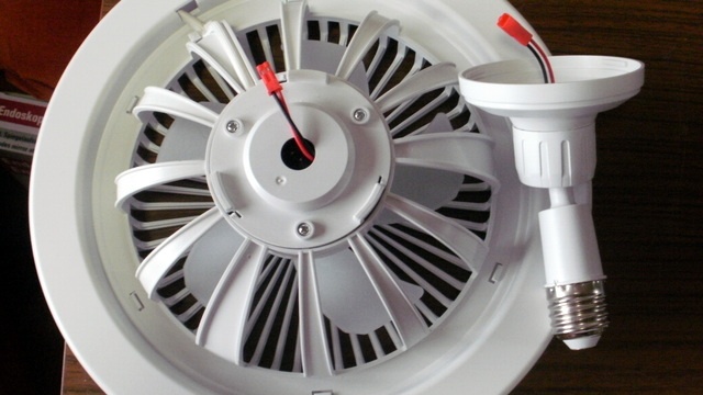 Světlo LED+ventilátor-dálkové ovládaní. - 4