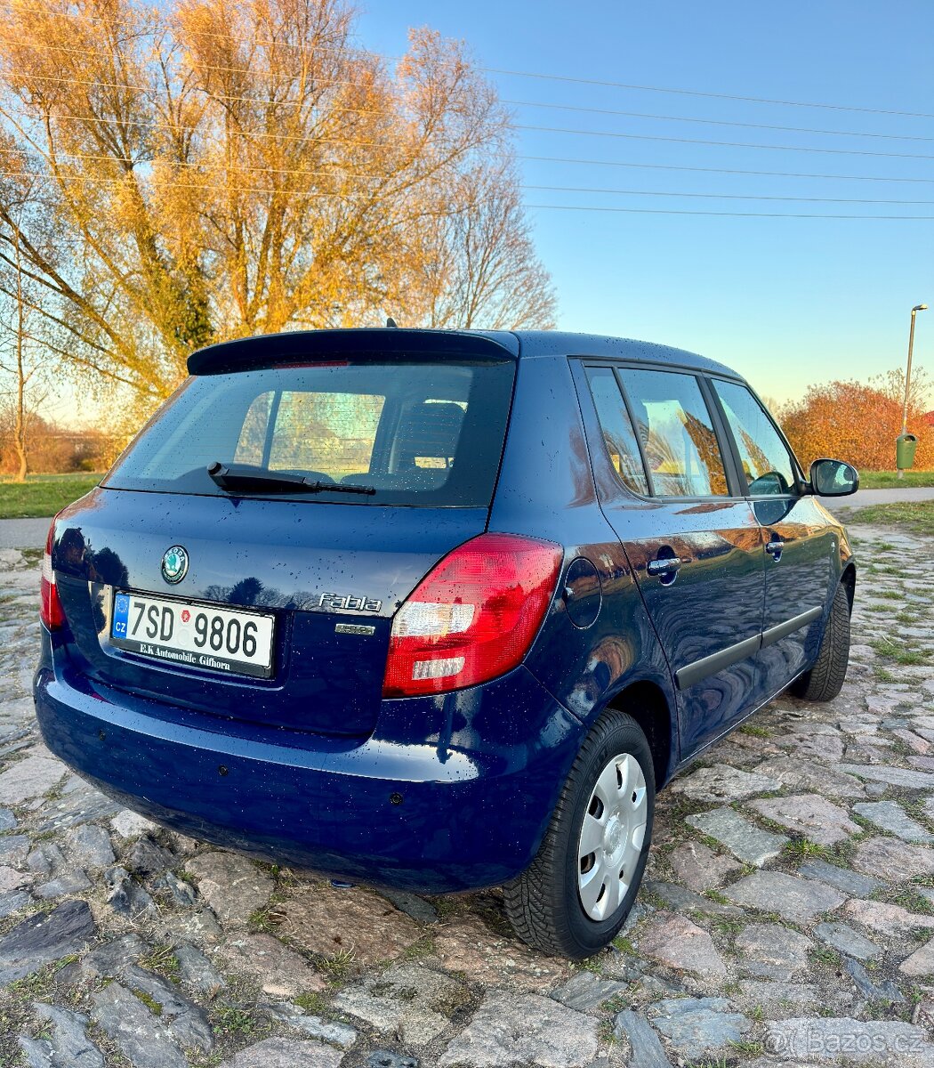 Skoda Fabia Ambiente 2011 - 4