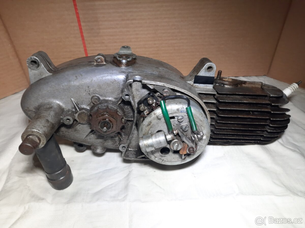 Motor jawa pařez - 4