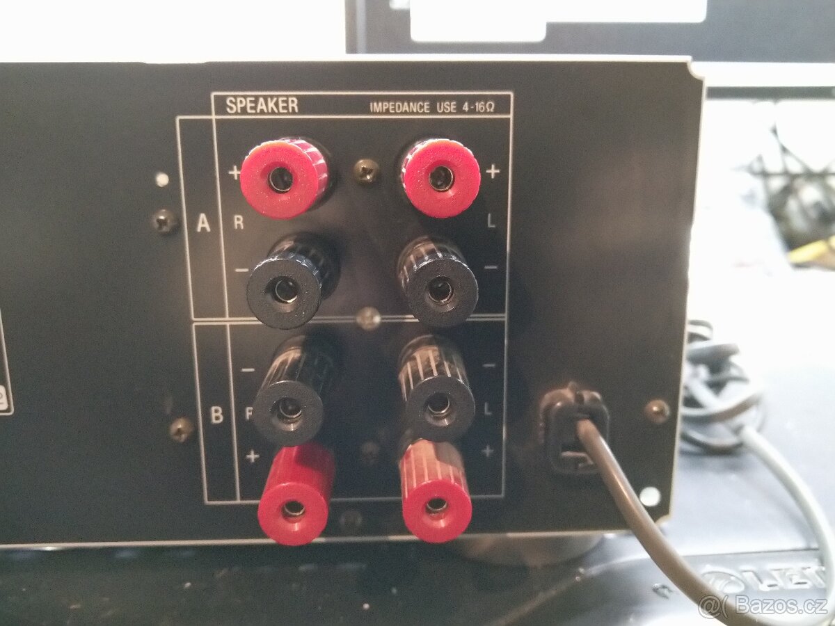 Sony TA-F220 zesilovač - 4