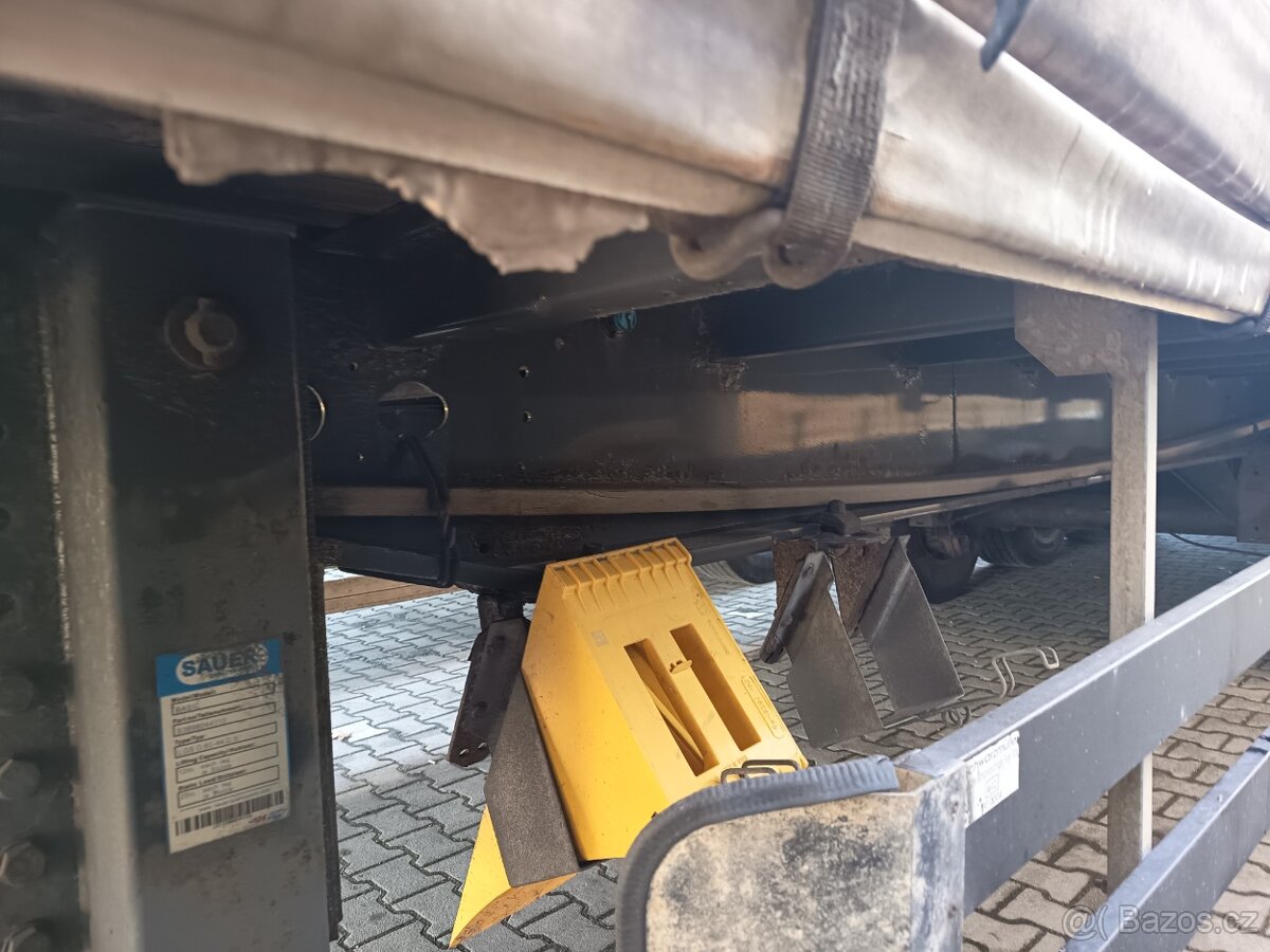 Schwarzmüller SPA 3/E stan,3 str.shrnovačka,zvedačka,r.2005 - 4