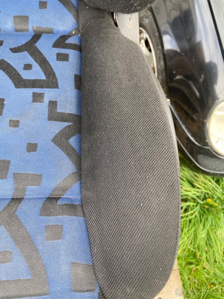 Sedačky Golf IV - 4