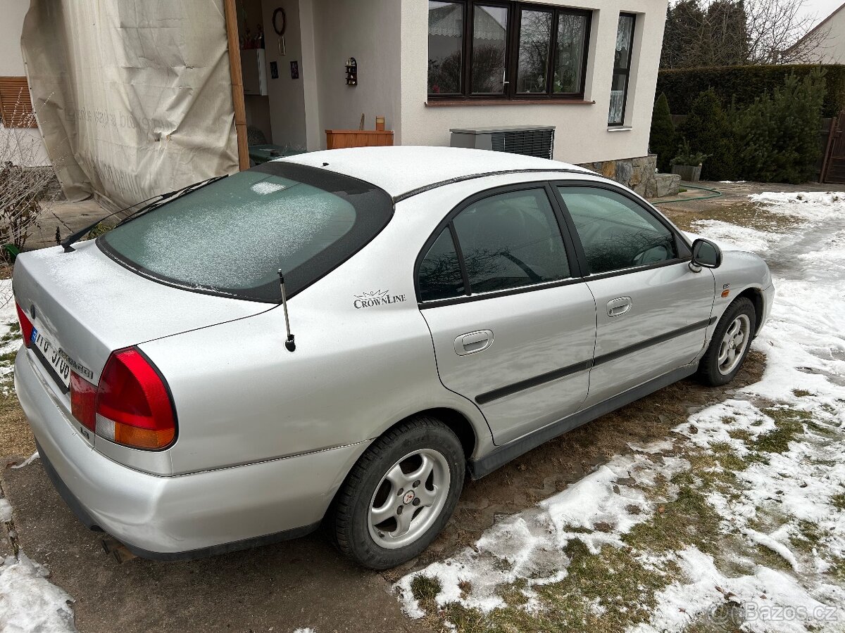 MITSUBISHI CARISMA - 4