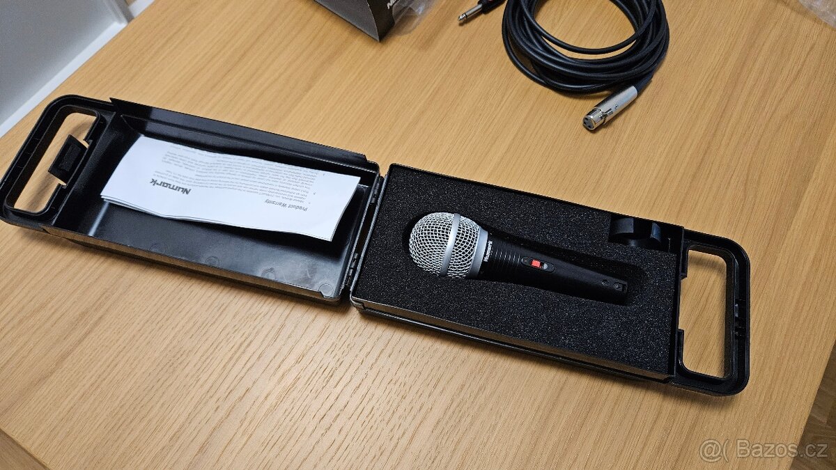 Dynamický mikrofon Numark WM200 (pro DJ / Karaoke / Zpěv) - 4