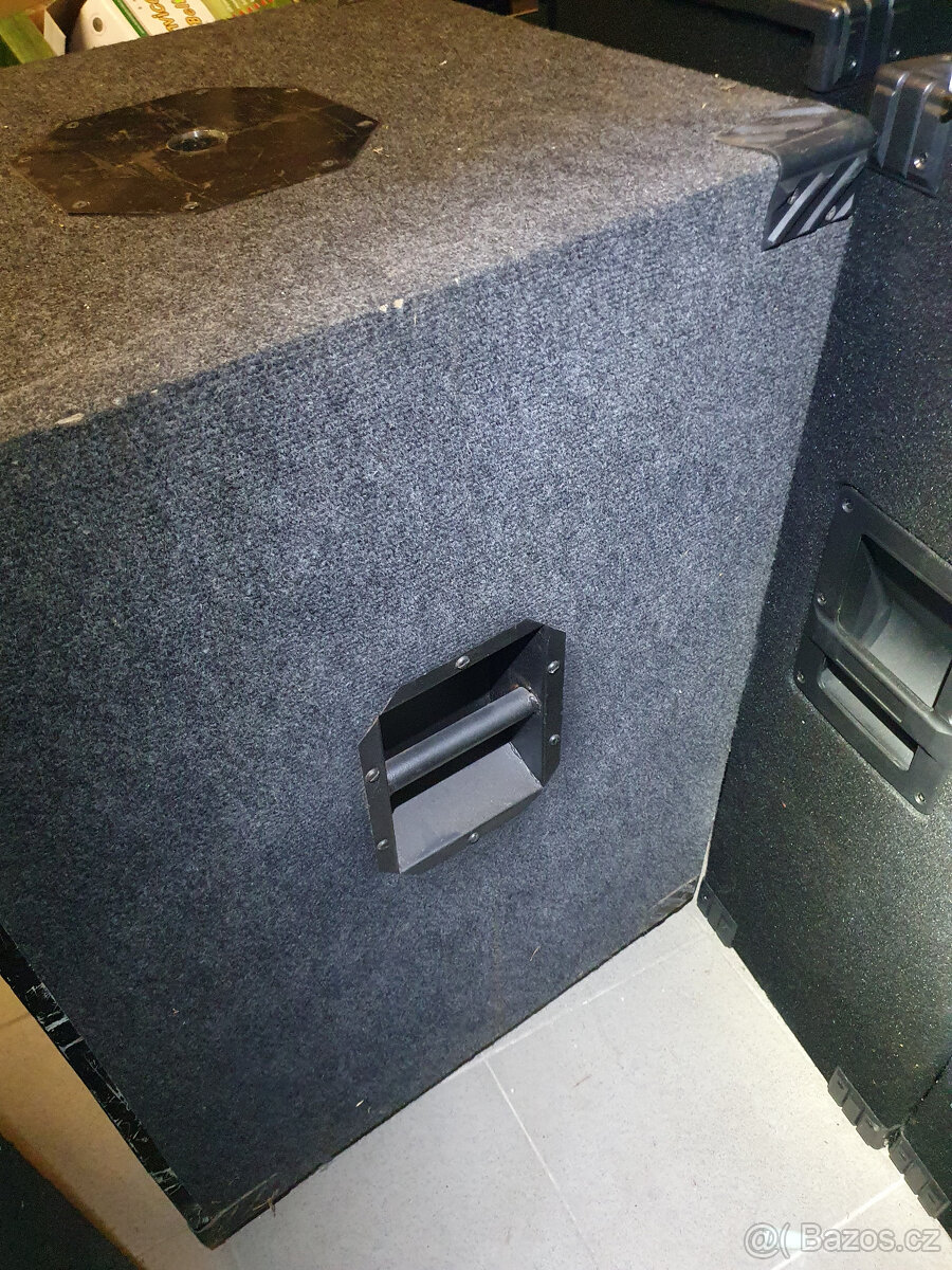 pasivní subwoofer 2x12" 800W - 4