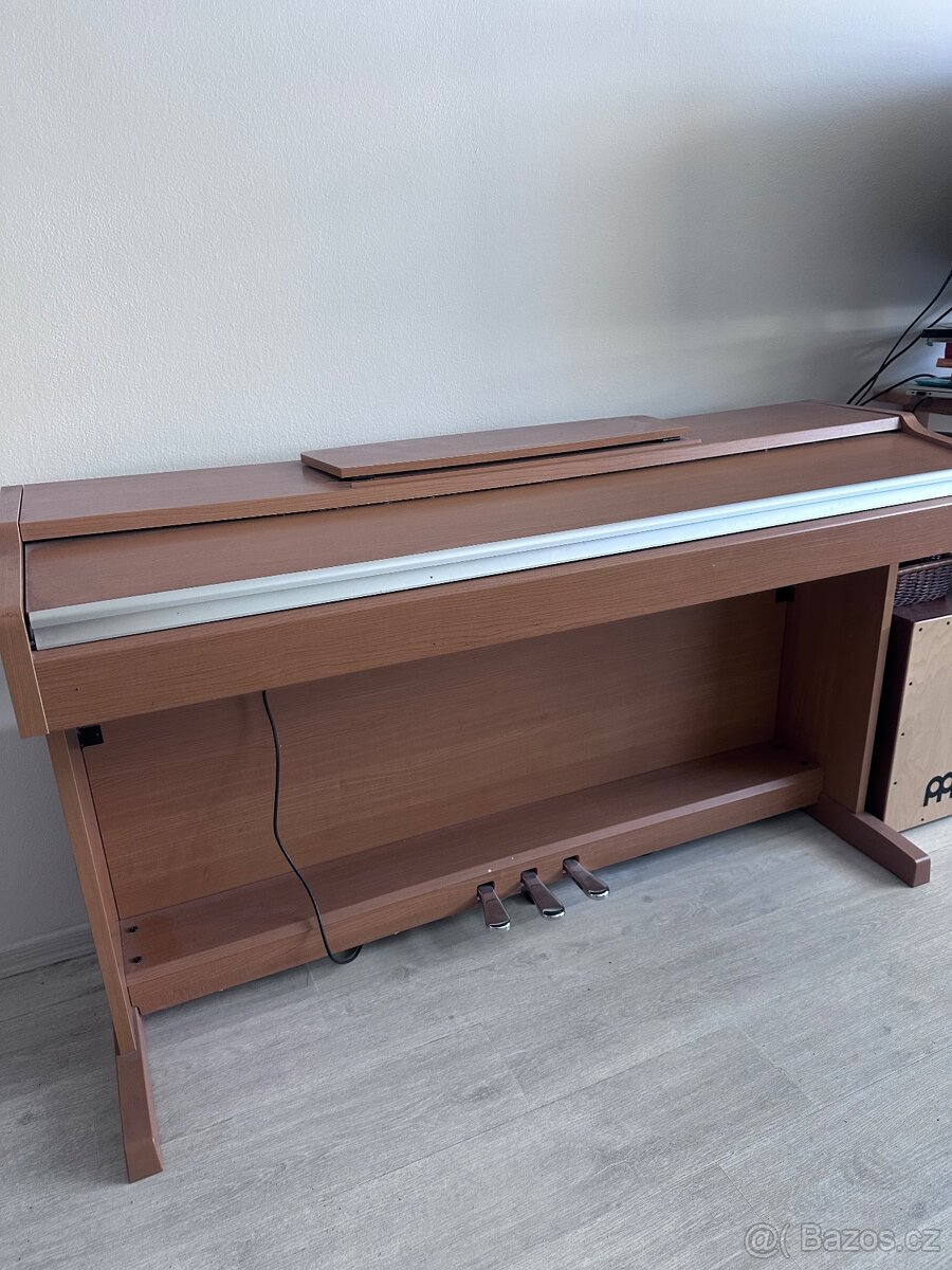 Klavír Yamaha YDP-13 - 4