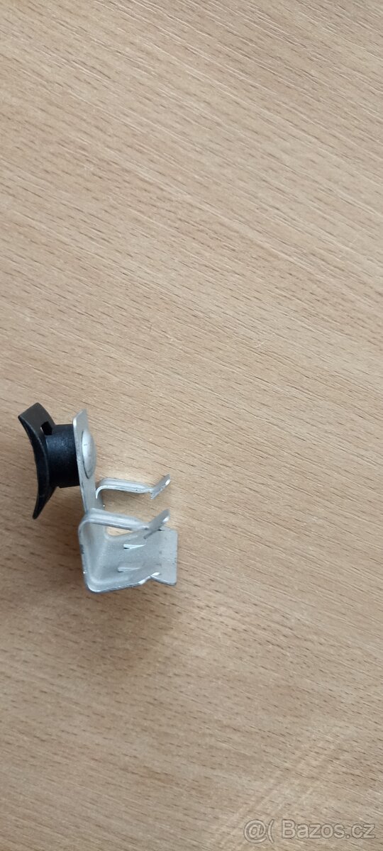 Příchytka - 4