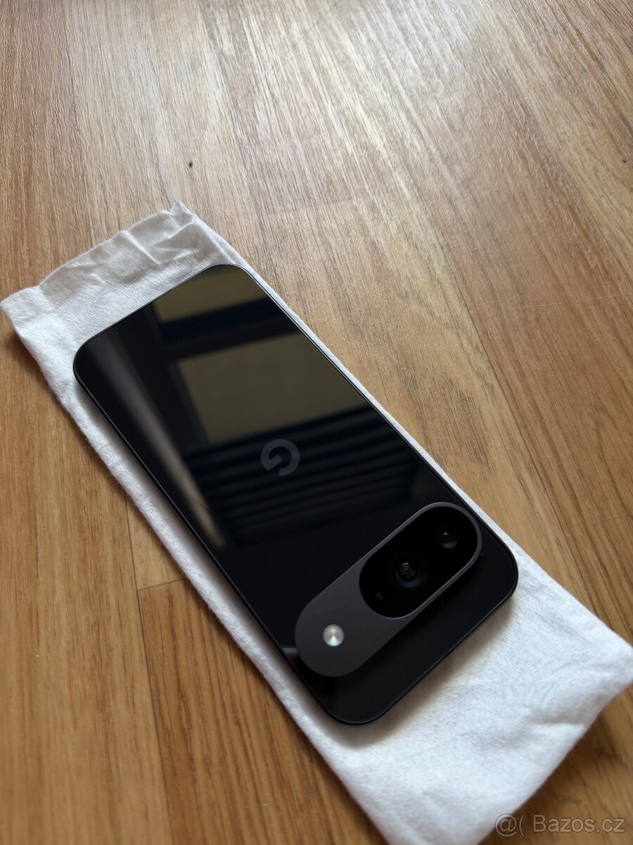 Google Pixel 9 128GB černý - 4