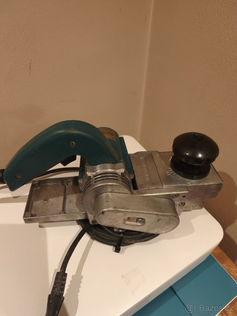 Elektrický hoblík Black And Decker DN75 - 4